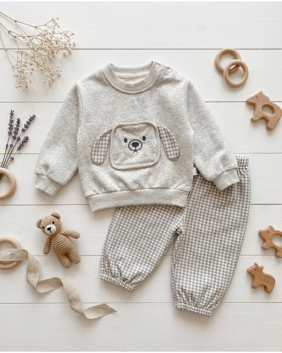 🐕 パピー柄 スクエアフェイス 上下セットが可愛すぎる 🌷

つぶらな瞳のパピーがとっても愛らし